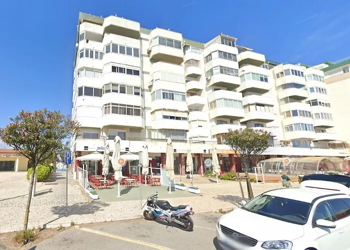 Panoramic Beach View Apartment
